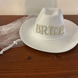 Bride cowgirl hat